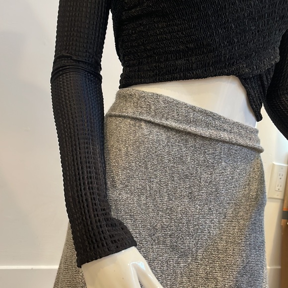 Perfect Condition Show Me Your Mumu Black Crop Top - Picture 5 of 12